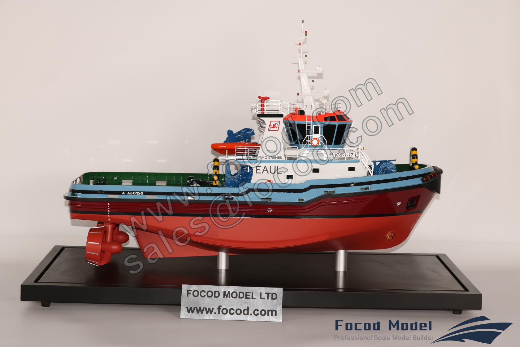 customized model of 32m Escort Tug